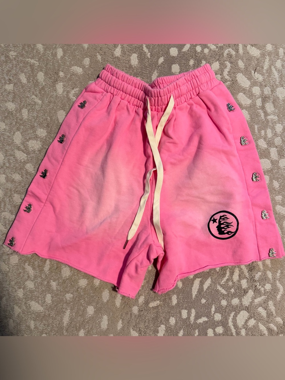 Hellstar snap shorts